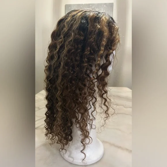 18” Pre-Max 2.0 Wig/Nature Max Highlights Color/Deep Wave/Glueless 13x6 Frontal🔥 - Picture 14 of 16